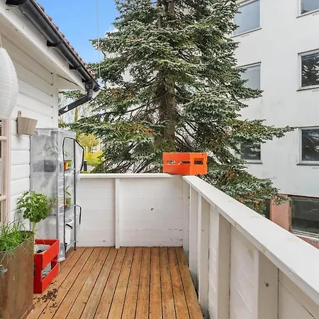Super Central, Quiet And Cozy Travelers Loft Apartment